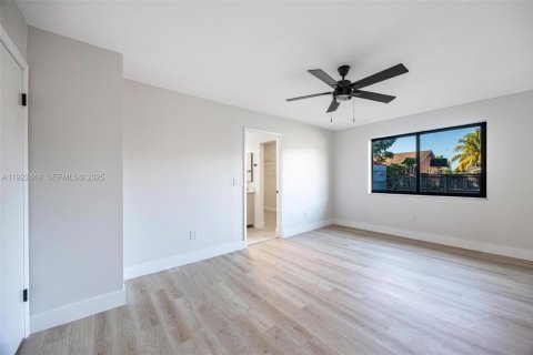 Casa en venta en Homestead, Florida, 4 dormitorios, 148.83 m2 № 1983925 - foto 27