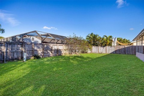 Casa en venta en Homestead, Florida, 4 dormitorios, 148.83 m2 № 1983925 - foto 21