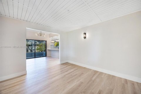 Casa en venta en Homestead, Florida, 4 dormitorios, 148.83 m2 № 1983925 - foto 17