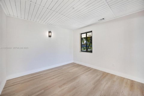 Casa en venta en Homestead, Florida, 4 dormitorios, 148.83 m2 № 1983925 - foto 16