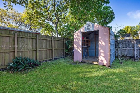 Casa en venta en Homestead, Florida, 4 dormitorios, 148.83 m2 № 1983925 - foto 20