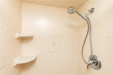 Condominio en venta en Clearwater, Florida, 2 dormitorios, 129.13 m2 № 2115133 - foto 21