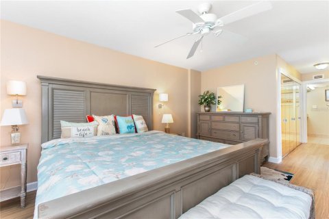 Condominio en venta en Clearwater, Florida, 2 dormitorios, 129.13 m2 № 2115133 - foto 23