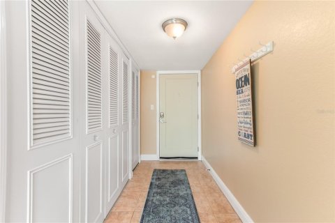 Condominio en venta en Clearwater, Florida, 2 dormitorios, 129.13 m2 № 2115133 - foto 5