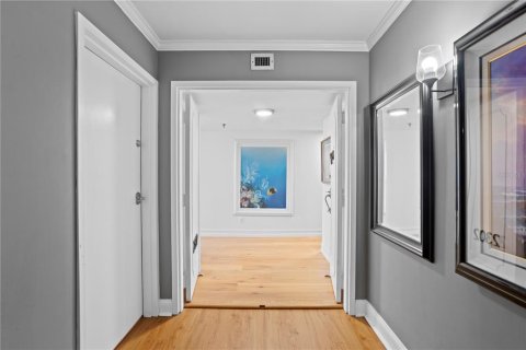 Condominio en venta en Tampa, Florida, 2 dormitorios, 158.12 m2 № 1837487 - foto 4