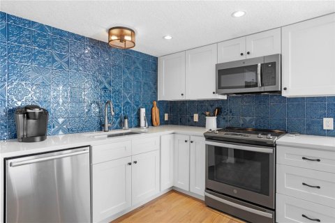 Condominio en venta en Tampa, Florida, 2 dormitorios, 158.12 m2 № 1837487 - foto 11
