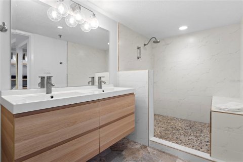 Condominio en venta en Tampa, Florida, 2 dormitorios, 158.12 m2 № 1837487 - foto 21