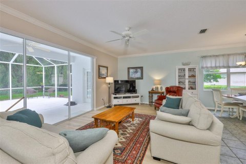 Villa ou maison à vendre à Valrico, Floride: 5 chambres, 243.96 m2 № 1845126 - photo 10