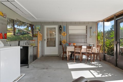 Villa ou maison à vendre à Homosassa, Floride: 2 chambres, 105.35 m2 № 2399345 - photo 12