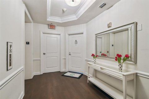 Condo in Tampa, Florida, 3 bedrooms  № 1884707 - photo 2