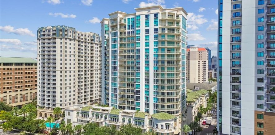 Condo in Tampa, Florida, 3 bedrooms  № 1884707