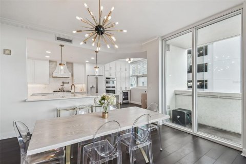 Condo in Tampa, Florida, 3 bedrooms  № 1884707 - photo 8