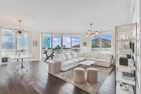 Condo in Tampa, Florida, 3 bedrooms  № 1884707 - photo 6