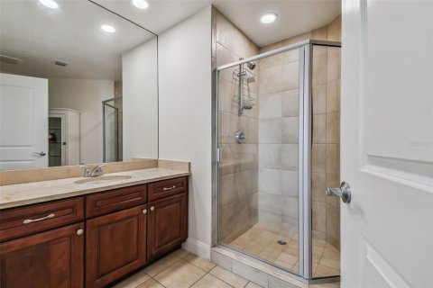Condo in Tampa, Florida, 3 bedrooms  № 1884707 - photo 23