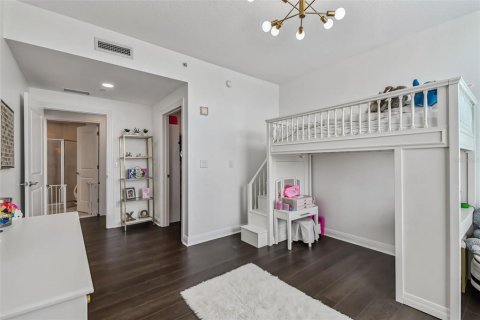 Condo in Tampa, Florida, 3 bedrooms  № 1884707 - photo 21
