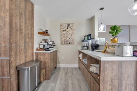 Купить виллу или дом в Майами, Флорида 3 спальни, 157.93м2, № 2043664 - фото 11