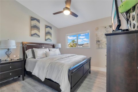 Купить виллу или дом в Майами, Флорида 3 спальни, 157.93м2, № 2043664 - фото 18