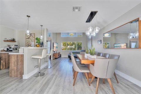 Купить виллу или дом в Майами, Флорида 3 спальни, 157.93м2, № 2043664 - фото 8