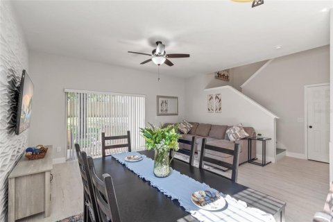 Adosado en venta en Davenport, Florida, 4 dormitorios, 172.43 m2 № 2226553 - foto 8