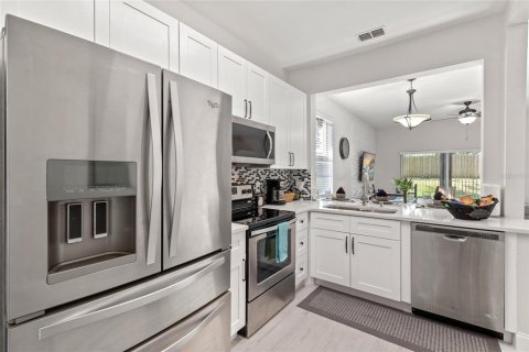 Adosado en venta en Davenport, Florida, 4 dormitorios, 172.43 m2 № 2226553 - foto 4