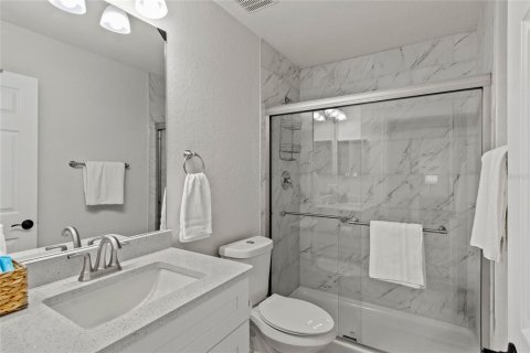Adosado en venta en Davenport, Florida, 4 dormitorios, 172.43 m2 № 2226553 - foto 16