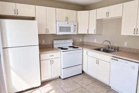 Copropriété à louer à Ocala, Floride: 2 chambres, 77.29 m2 № 2356592 - photo 4