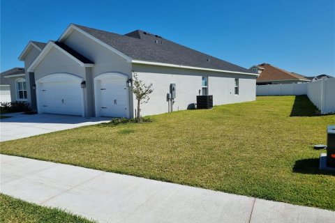 Casa en alquiler en Auburndale, Florida, 5 dormitorios, 245.26 m2 № 1899489 - foto 3