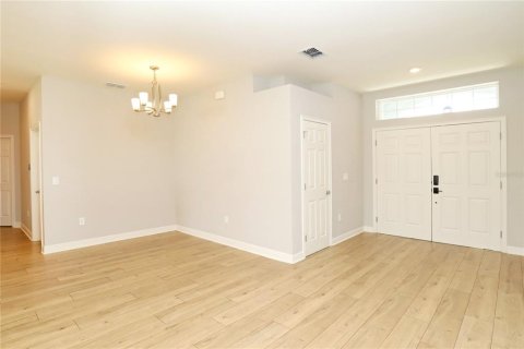 Casa en alquiler en Auburndale, Florida, 5 dormitorios, 245.26 m2 № 1899489 - foto 19
