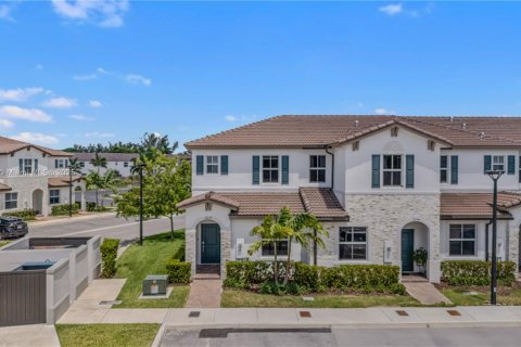 Adosado en venta en Miami, Florida, 3 dormitorios, 123.37 m2 № 1862130 - foto 3