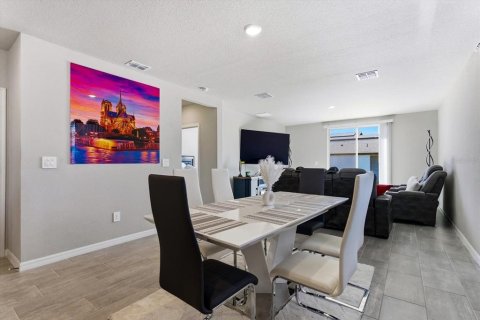 Casa en venta en Plant City, Florida, 4 dormitorios, 149.11 m2 № 2217733 - foto 6