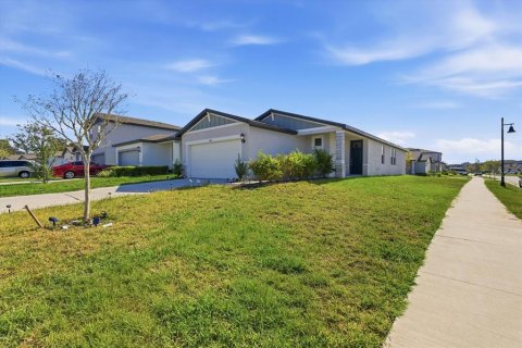 Casa en venta en Plant City, Florida, 4 dormitorios, 149.11 m2 № 2217733 - foto 2