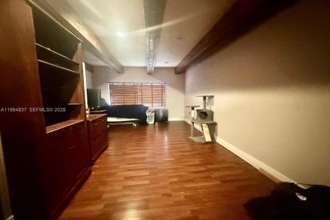 Купить коммерческую недвижимость в Хайалиа, Флорида № 2063012 - фото 14