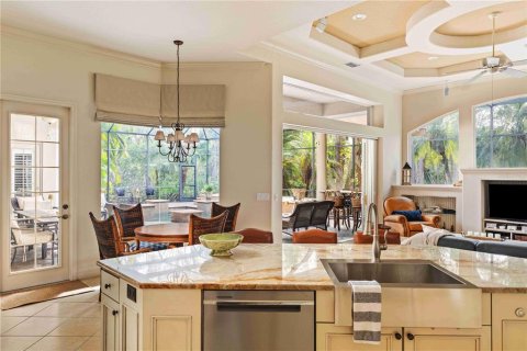 Villa ou maison à vendre à Bradenton, Floride: 3 chambres, 281.03 m2 № 2200437 - photo 12