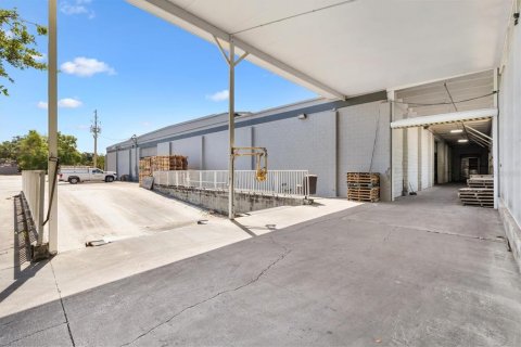 Снять в аренду коммерческую недвижимость в Лисбург, Флорида 3867.99м2, № 1675751 - фото 4