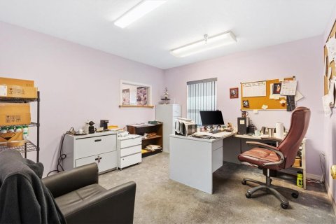 Снять в аренду коммерческую недвижимость в Лисбург, Флорида 3867.99м2, № 1675751 - фото 9