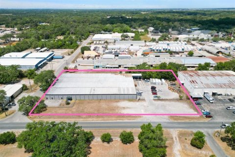 Propiedad comercial en alquiler en Leesburg, Florida, 3867.99 m2 № 1675751 - foto 5