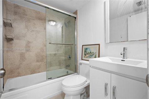 Copropriété à louer à Miami, Floride: 2 chambres, 99.87 m2 № 2390028 - photo 17