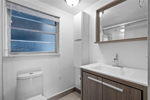 Copropriété à louer à Miami, Floride: 2 chambres, 99.87 m2 № 2390028 - photo 26