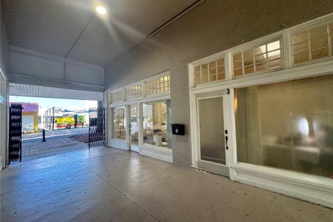 Commercial property in Haines City, Florida 1312.52 sq.m. № 1916275 - photo 8