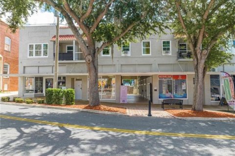 Commercial property in Haines City, Florida 1312.52 sq.m. № 1916275 - photo 1