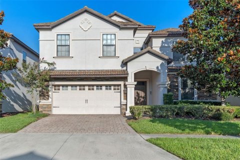 Casa en venta en Davenport, Florida, 9 dormitorios, 363.15 m2 № 1886479 - foto 1