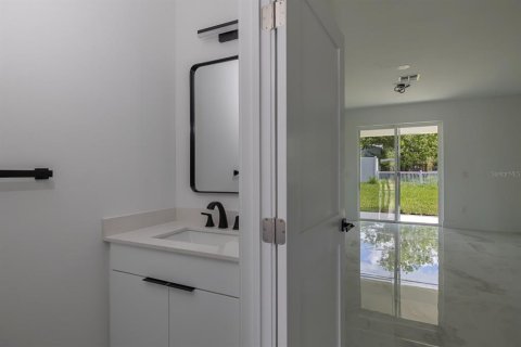 Touwnhouse à vendre à Davenport, Floride: 3 chambres, 143.16 m2 № 1870590 - photo 6