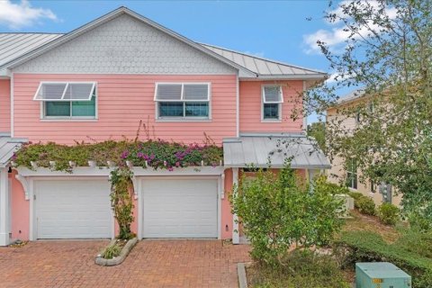 Townhouse in Merrit Island, Florida 3 bedrooms, 137.77 sq.m. № 1528455 - photo 5
