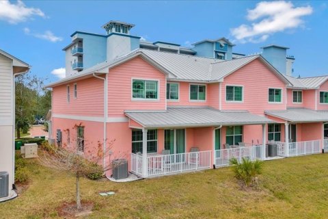 Townhouse in Merrit Island, Florida 3 bedrooms, 137.77 sq.m. № 1528455 - photo 6