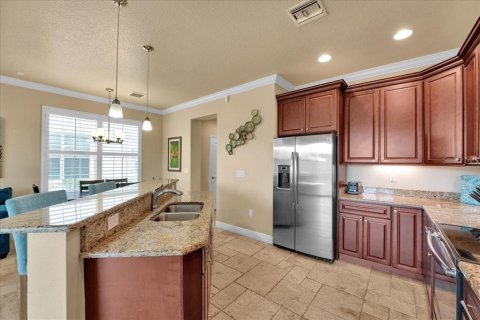 Townhouse in Merrit Island, Florida 3 bedrooms, 137.77 sq.m. № 1528455 - photo 12