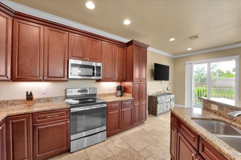 Townhouse in Merrit Island, Florida 3 bedrooms, 137.77 sq.m. № 1528455 - photo 13