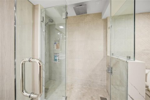 Condo in Sarasota, Florida, 2 bedrooms  № 1538412 - photo 23