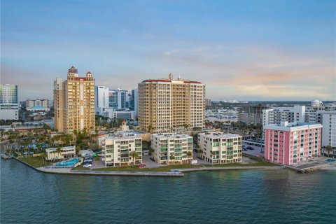 Condo in Sarasota, Florida, 2 bedrooms  № 1538412 - photo 3