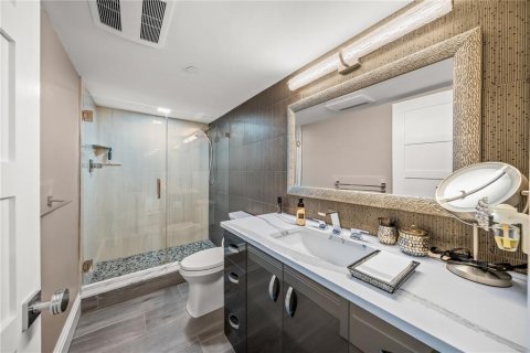Condo in Sarasota, Florida, 2 bedrooms  № 1538412 - photo 28