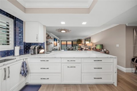 Condo in Sarasota, Florida, 2 bedrooms  № 1538412 - photo 5